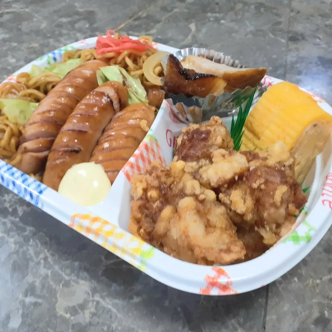 【長住】今日は朝6:30に孫１号の運動会開催決定💦急いで🍱